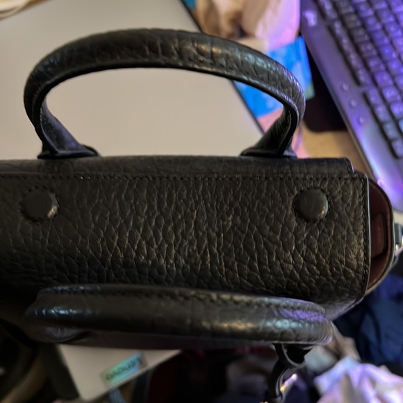 Kate spade magnetic close silver hardware - Picture 3 of 10